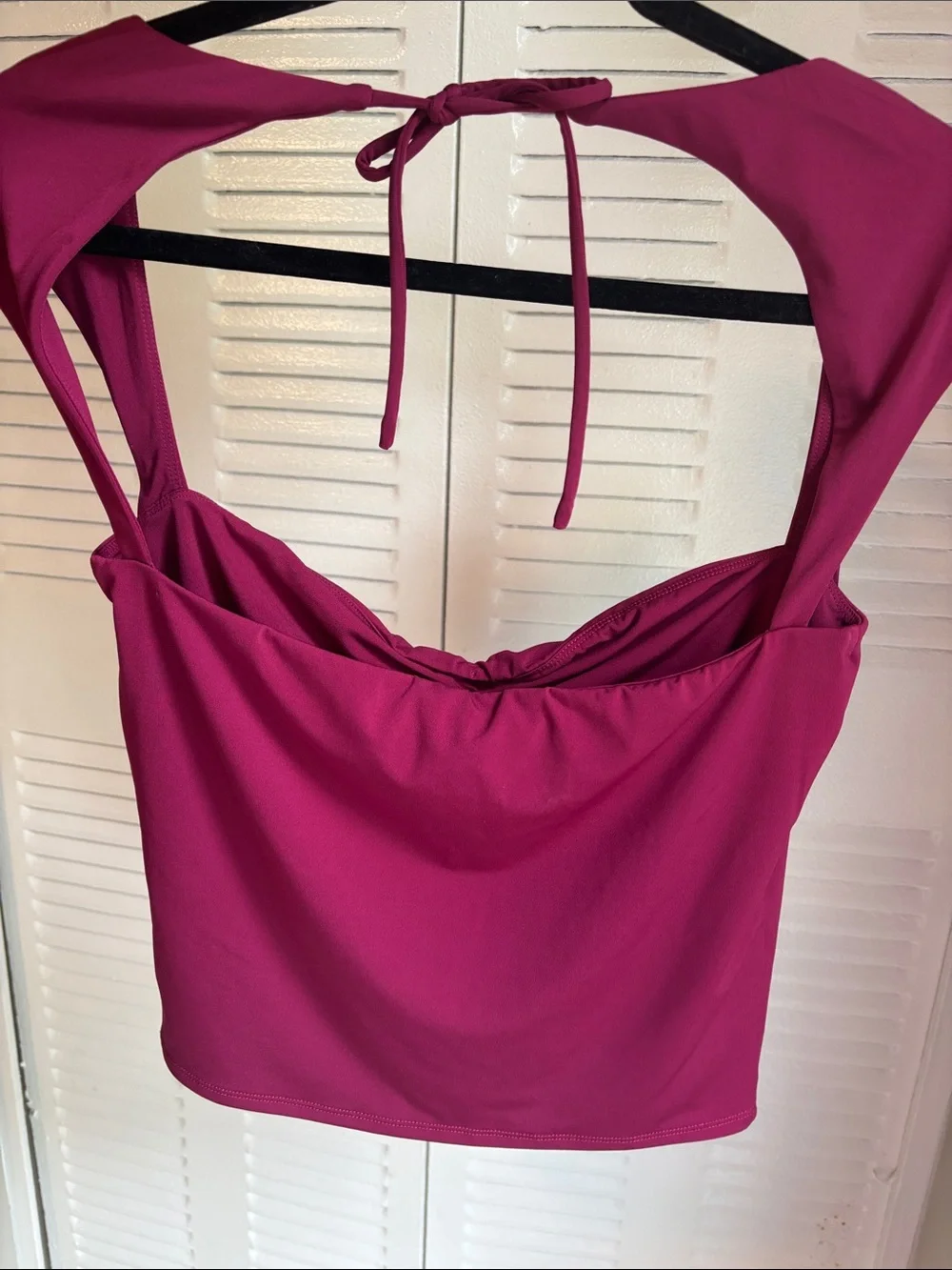 Garage Deep Raspberry Ruched Cap Sleeve Top | Size L - Picture 7 of 10